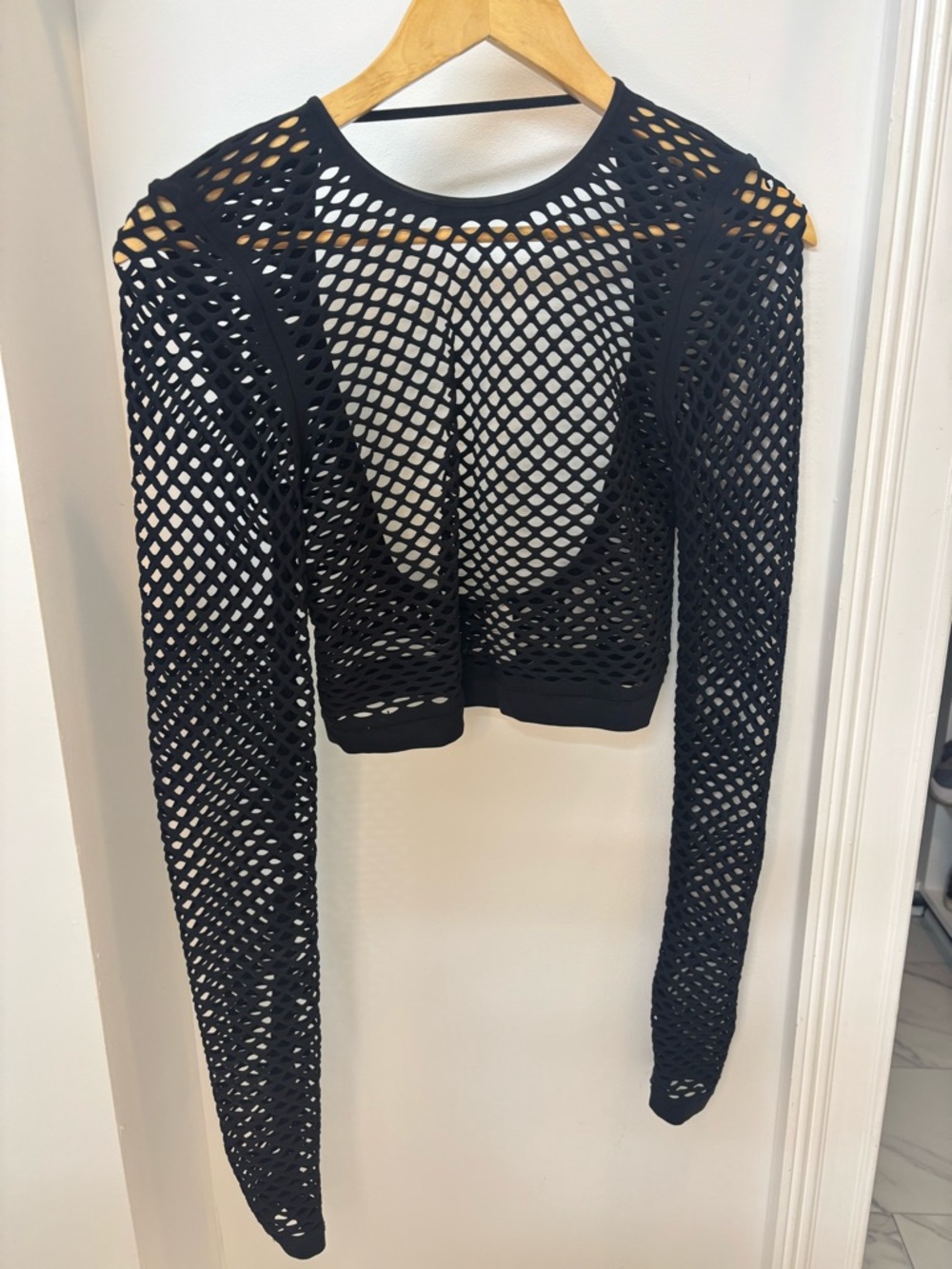 ALO Yoga Black Open-Knit Long Sleeve Crop Top